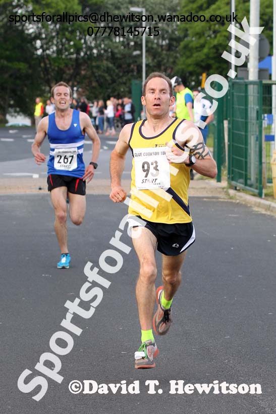 Andy Burn (Jarrow) 2nd in the Clive Cookson 10k. Photo: David T. Hewitson/Sports for All Pics